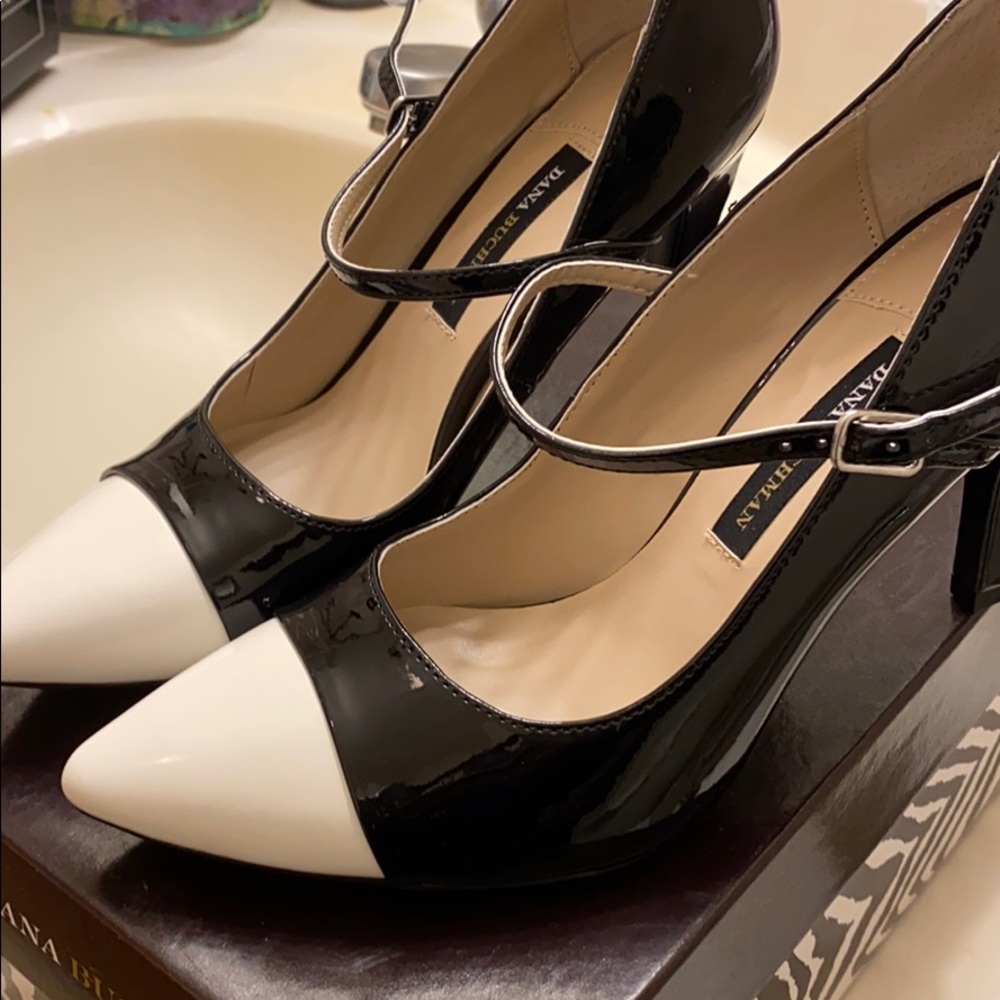 Shoes Dana Buchanan